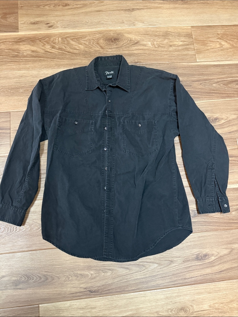 Forte Black Long-Sleeve Casual Button-Down Shirt